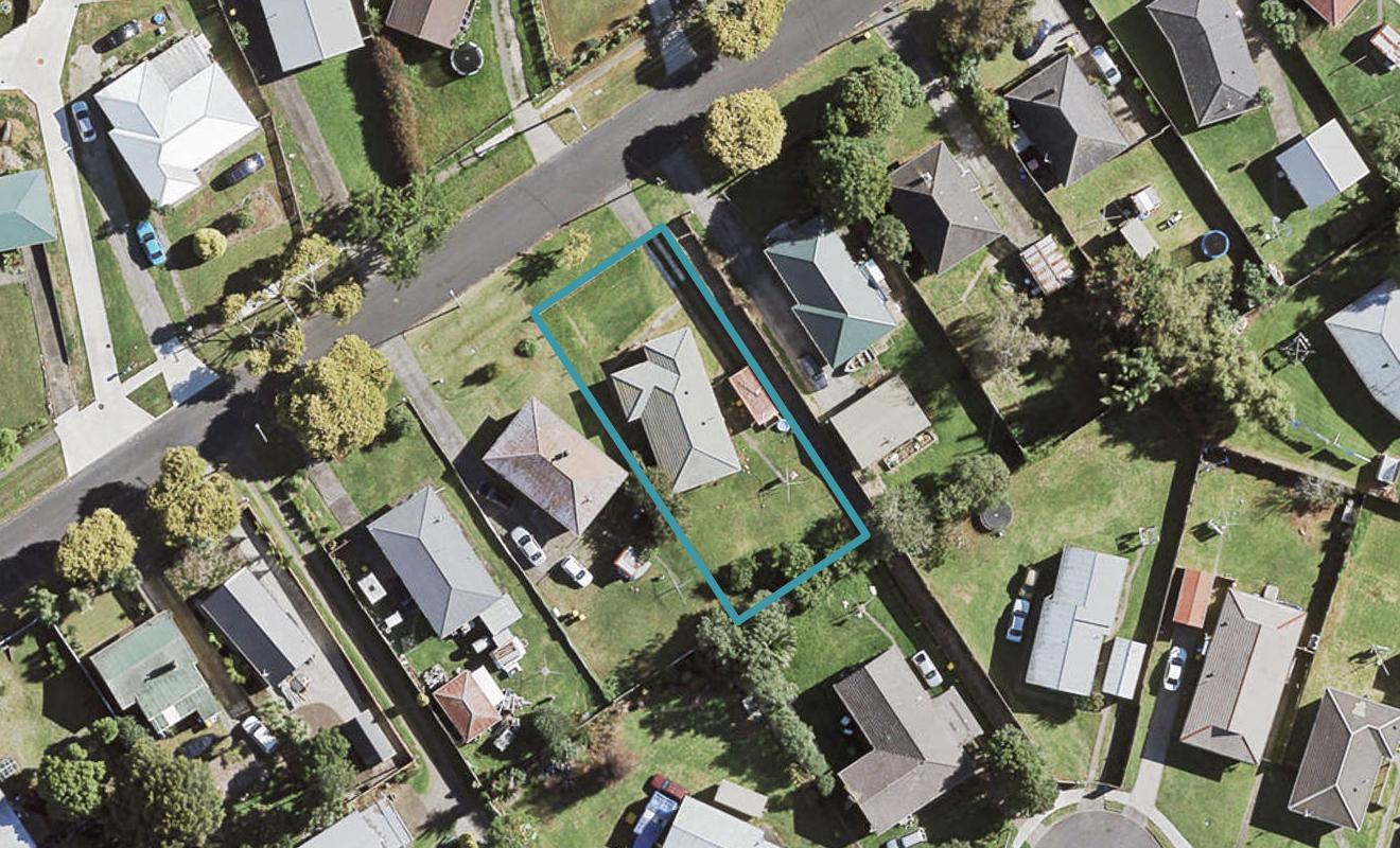 11 Birdwood Road, Pukekohe, Pukekohe - Carousel 1