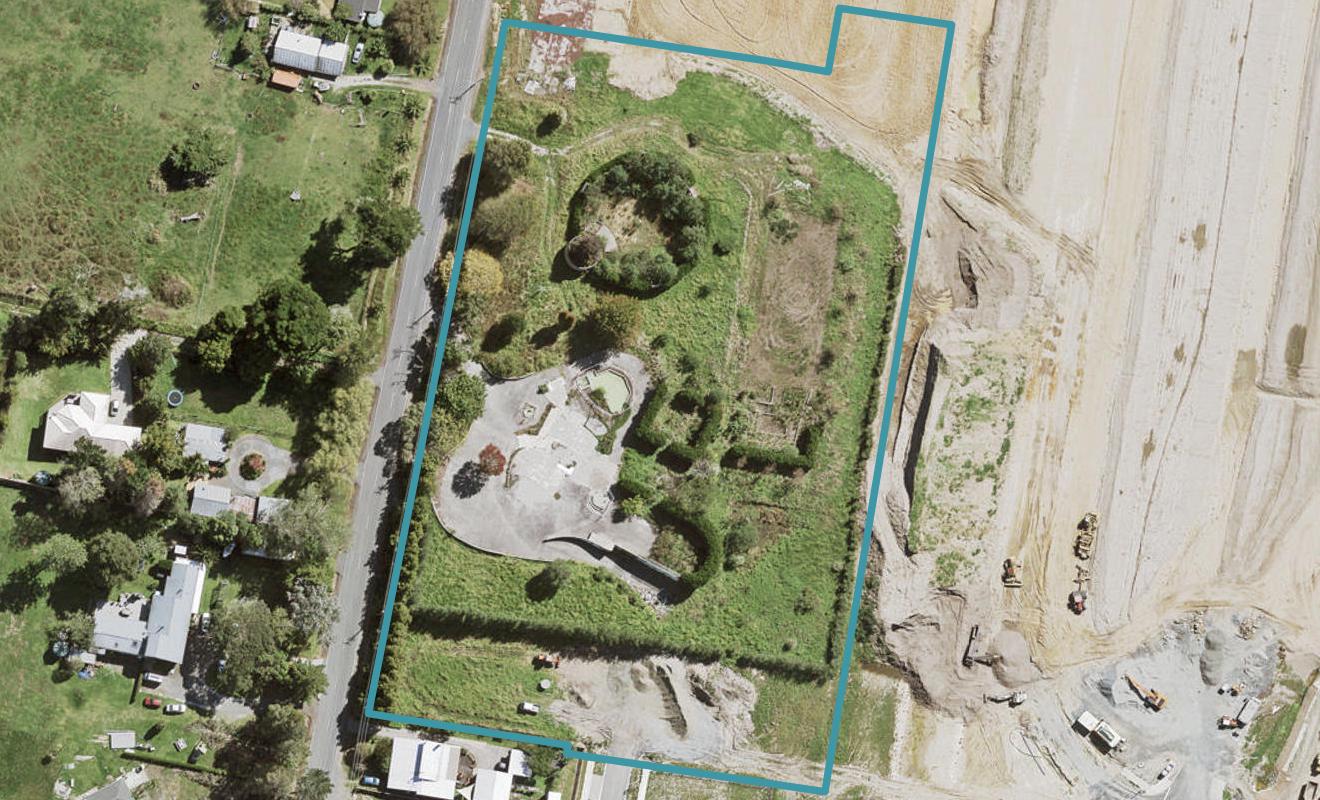 71 Station Road, Kumeu - Carousel 1
