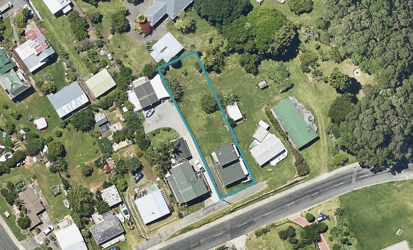 11 Harbour View Road, Tahawai, Katikati - Carousel 1