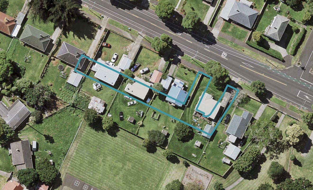 201 Tripoli Road, Point England, Auckland - Carousel 1