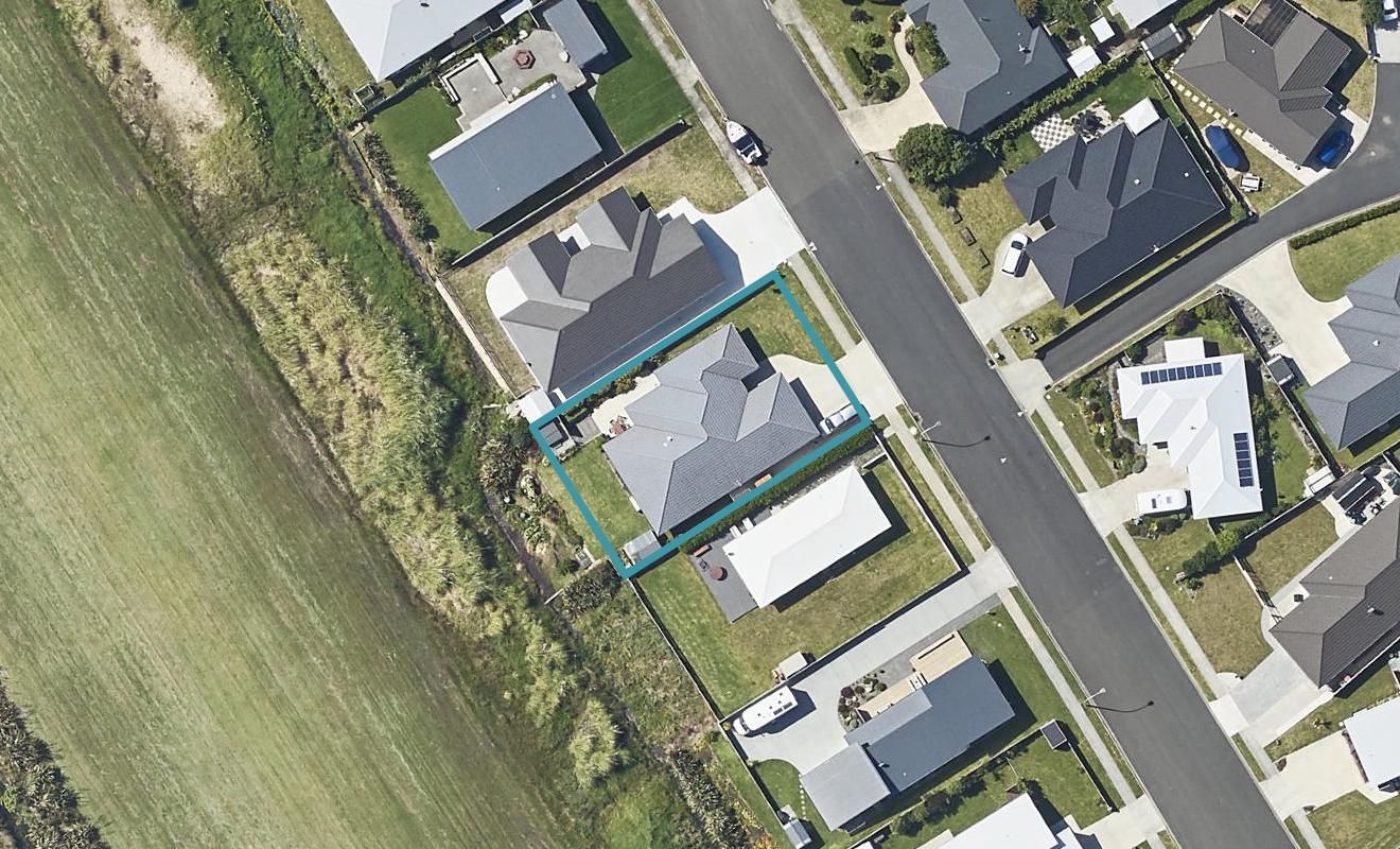 23 Reel Road, Athenree, Waihi Beach - Carousel 1