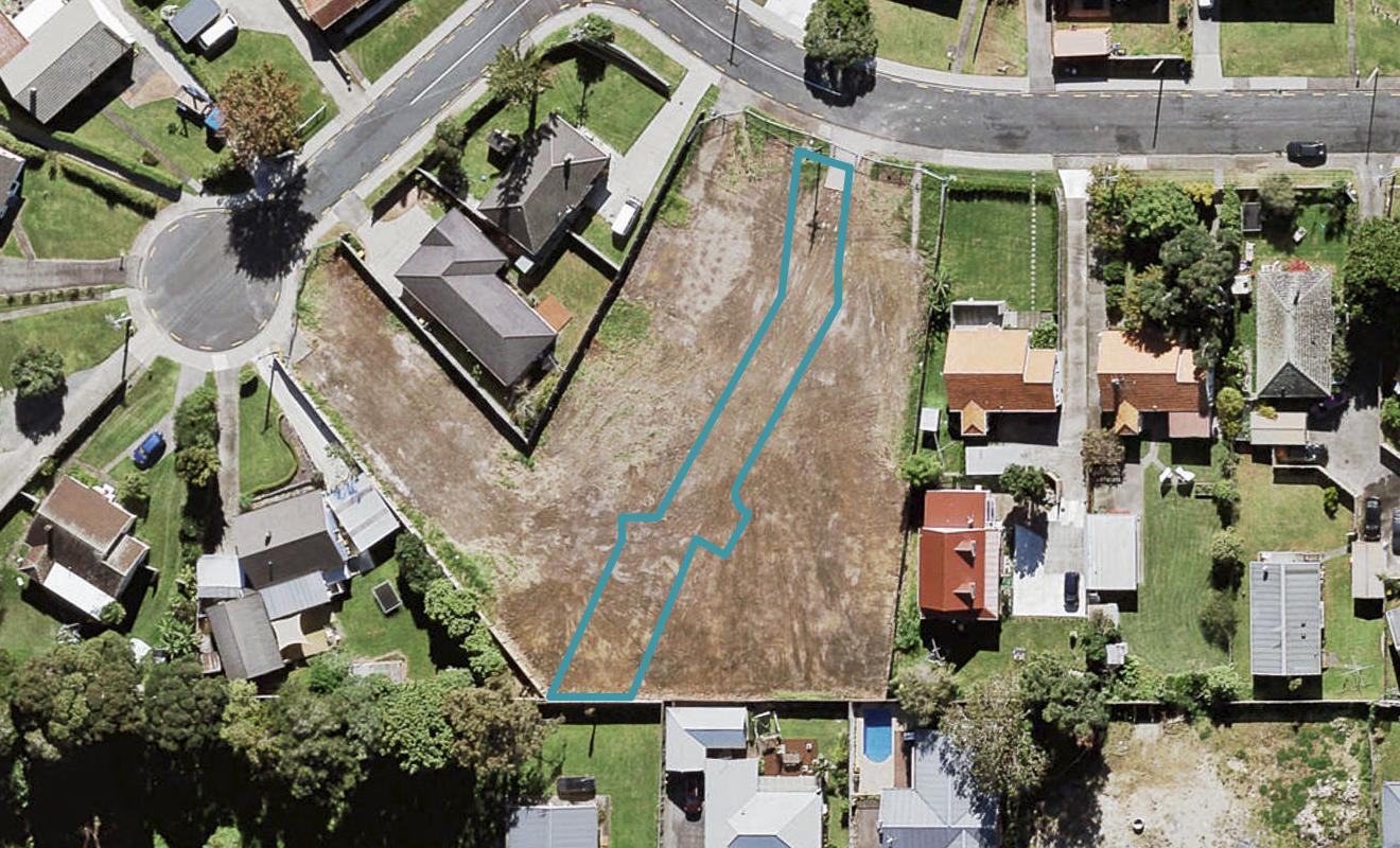 11 Whakahi Lane, New Lynn, Auckland - Carousel 1