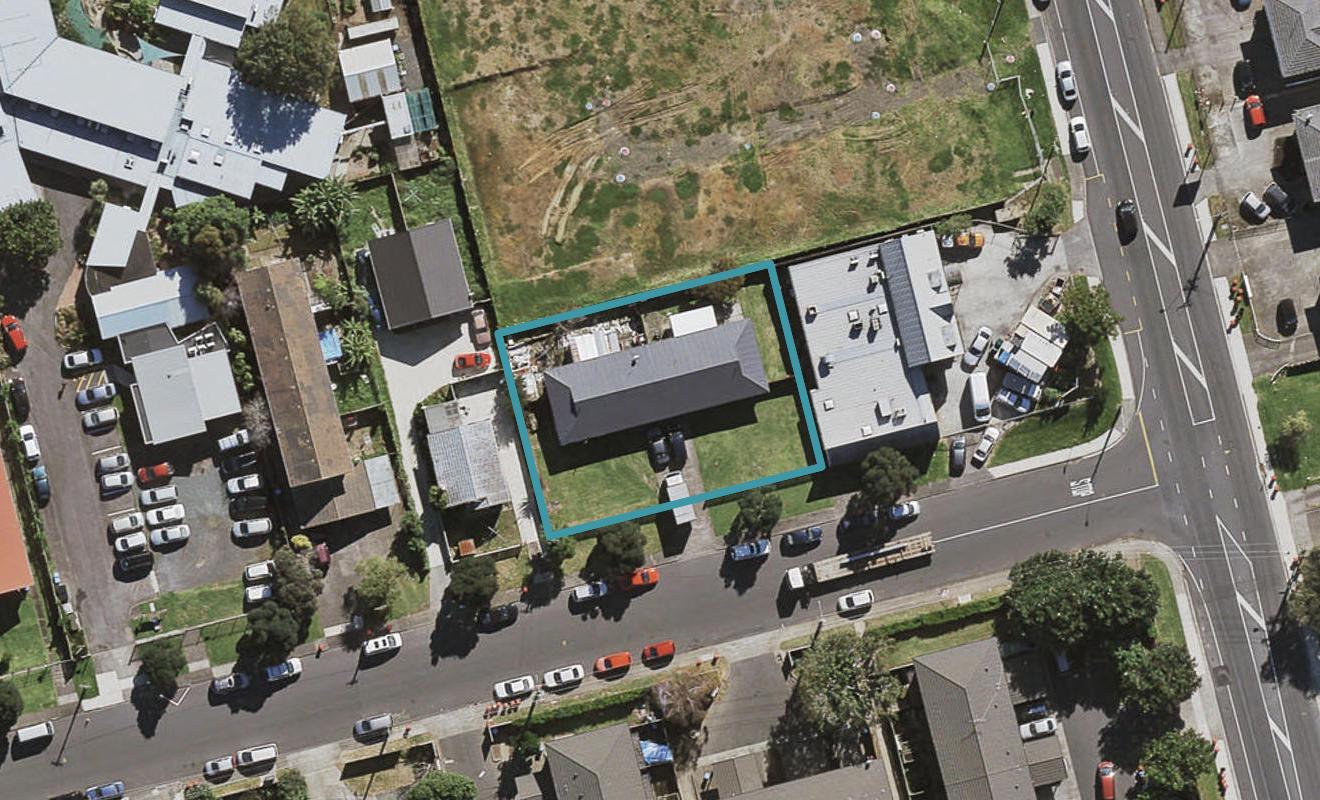 1/36 Albion Road, Otahuhu, Auckland - Carousel 1