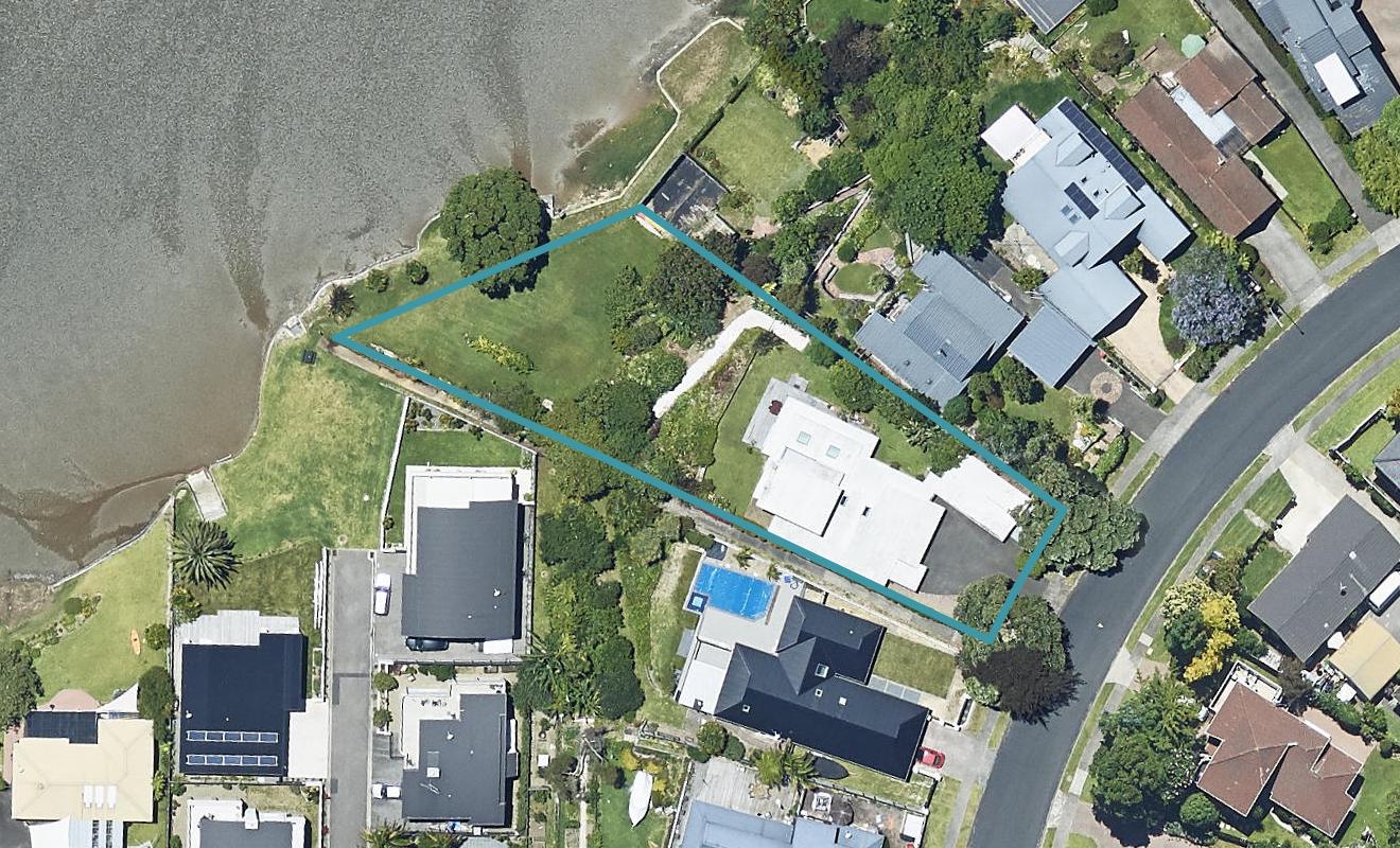9 Forrester Drive, Welcome Bay, Tauranga - Carousel 1