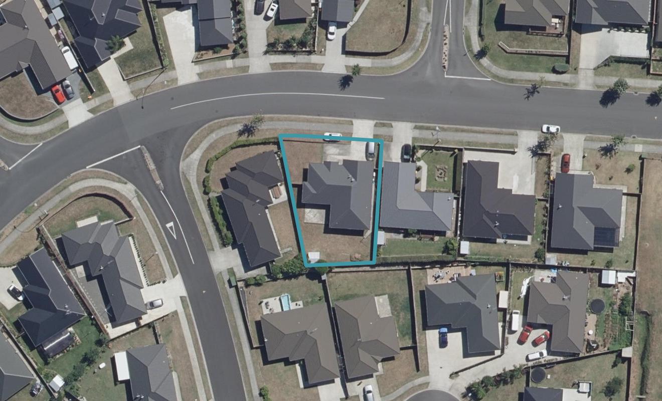 69 Farnborough Drive, Grandview Heights, Hamilton - Carousel 1