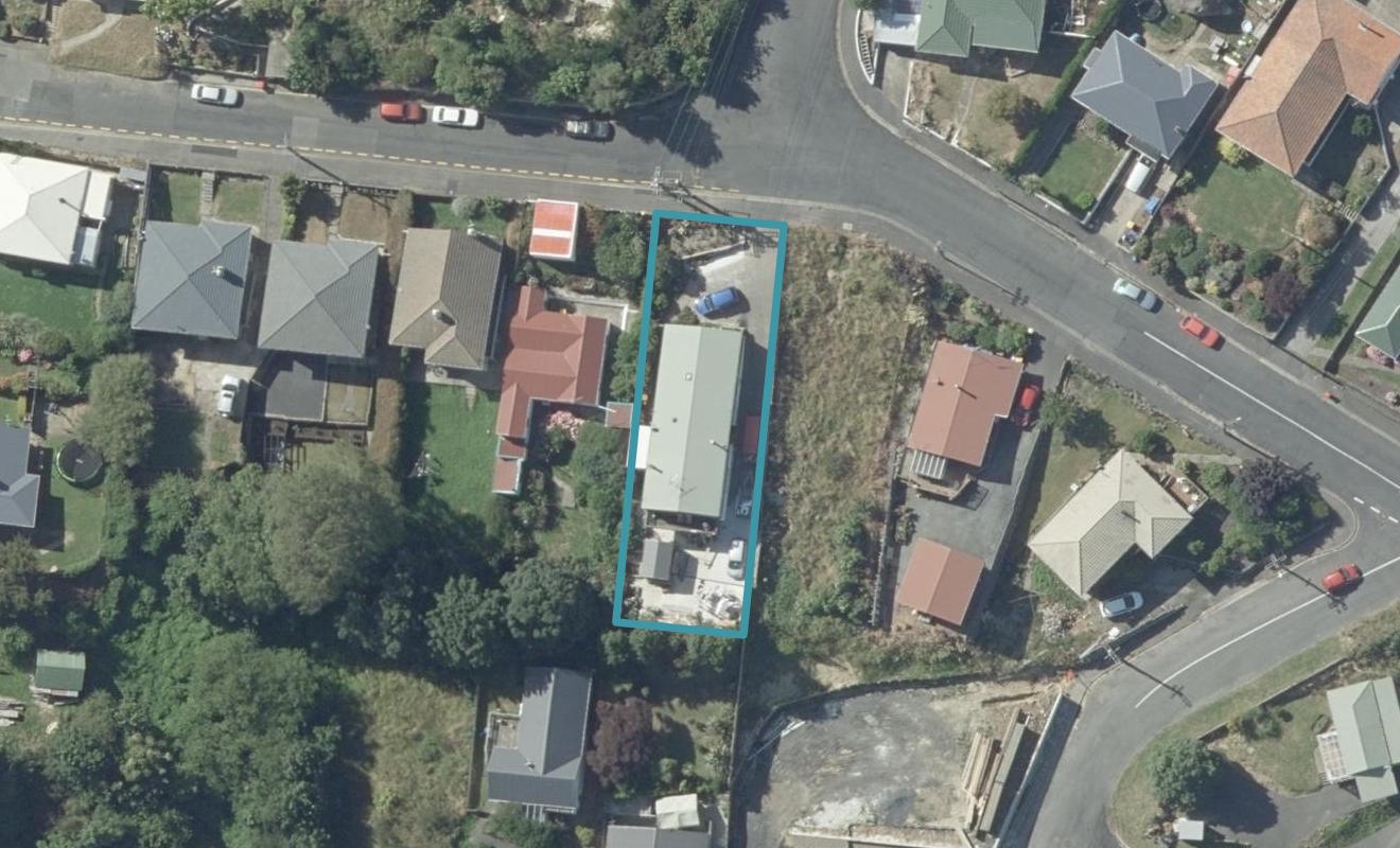 31 Lindsay Road, Lookout Point, Dunedin - Carousel 1