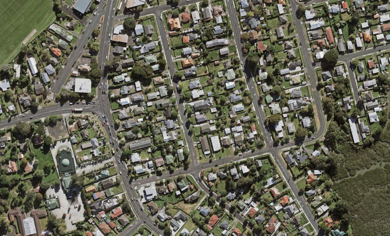 18 Sturges Avenue, Otahuhu, Auckland - Carousel 1