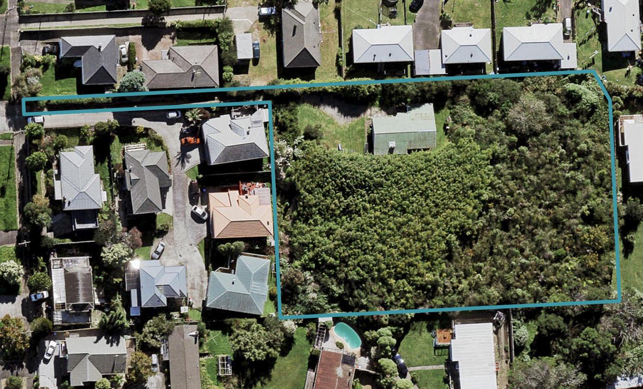 22 Hertford Street, Blockhouse Bay, Auckland - Carousel 1