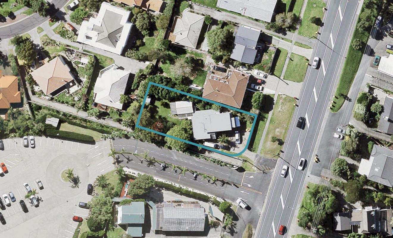 796 East Coast Road, Oteha, Auckland - Carousel 1