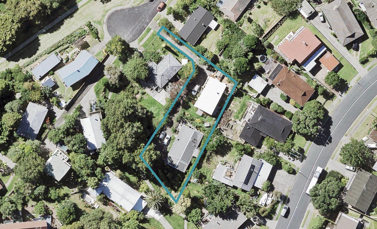 1/13 Walnut Lane, Browns Bay, Auckland - Carousel 1