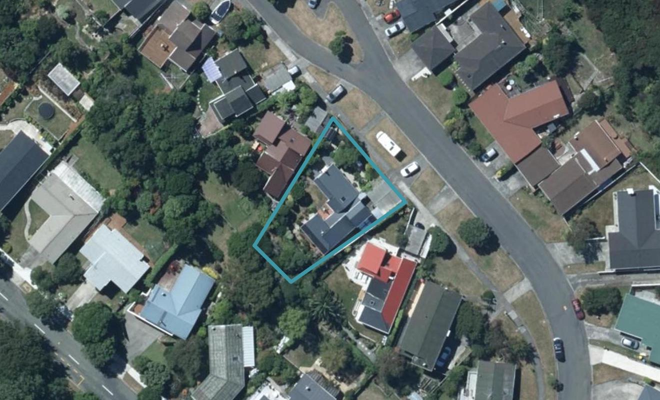 9 The Quarterdeck, Whitby, Porirua - Carousel 1