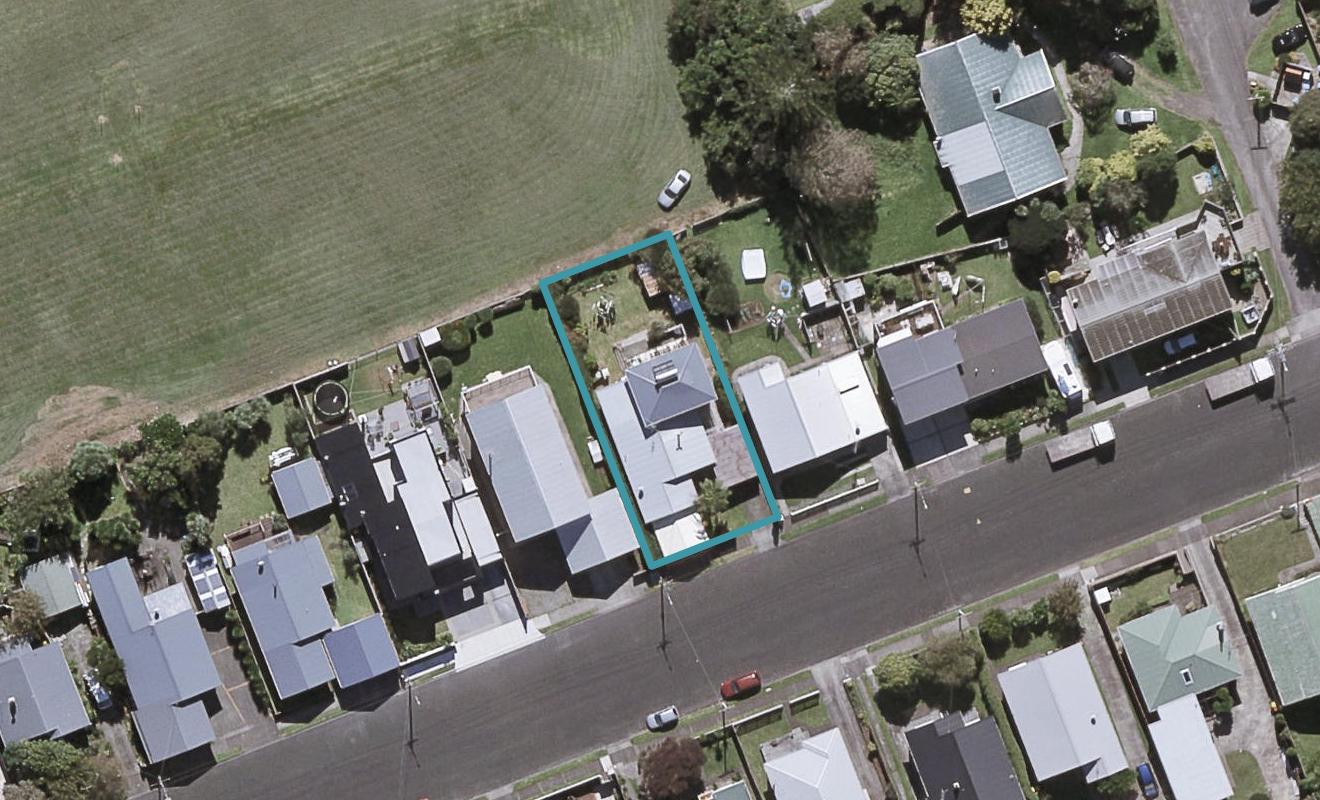 19 Princes Street, Fitzroy, New Plymouth - Carousel 1