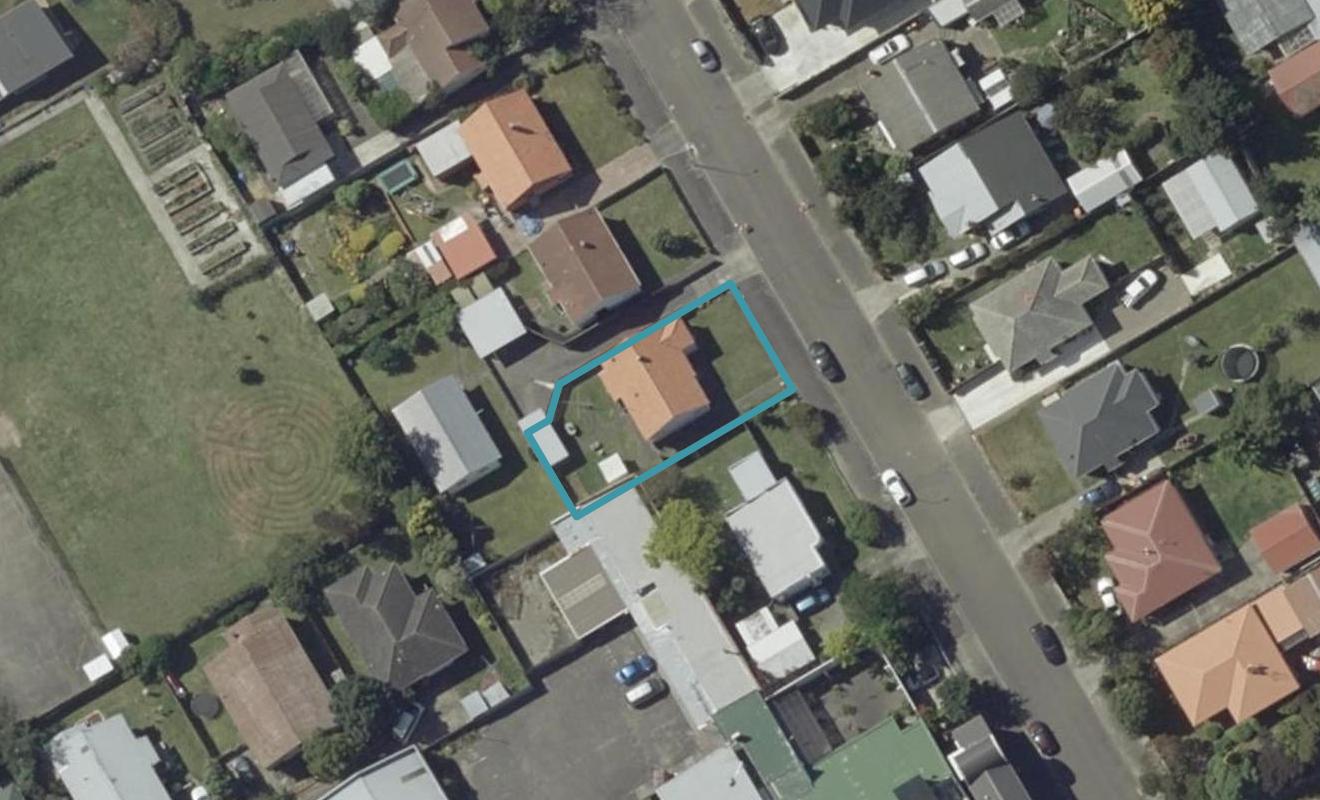 17 Kauri Street, Roslyn, Palmerston North - Carousel 1
