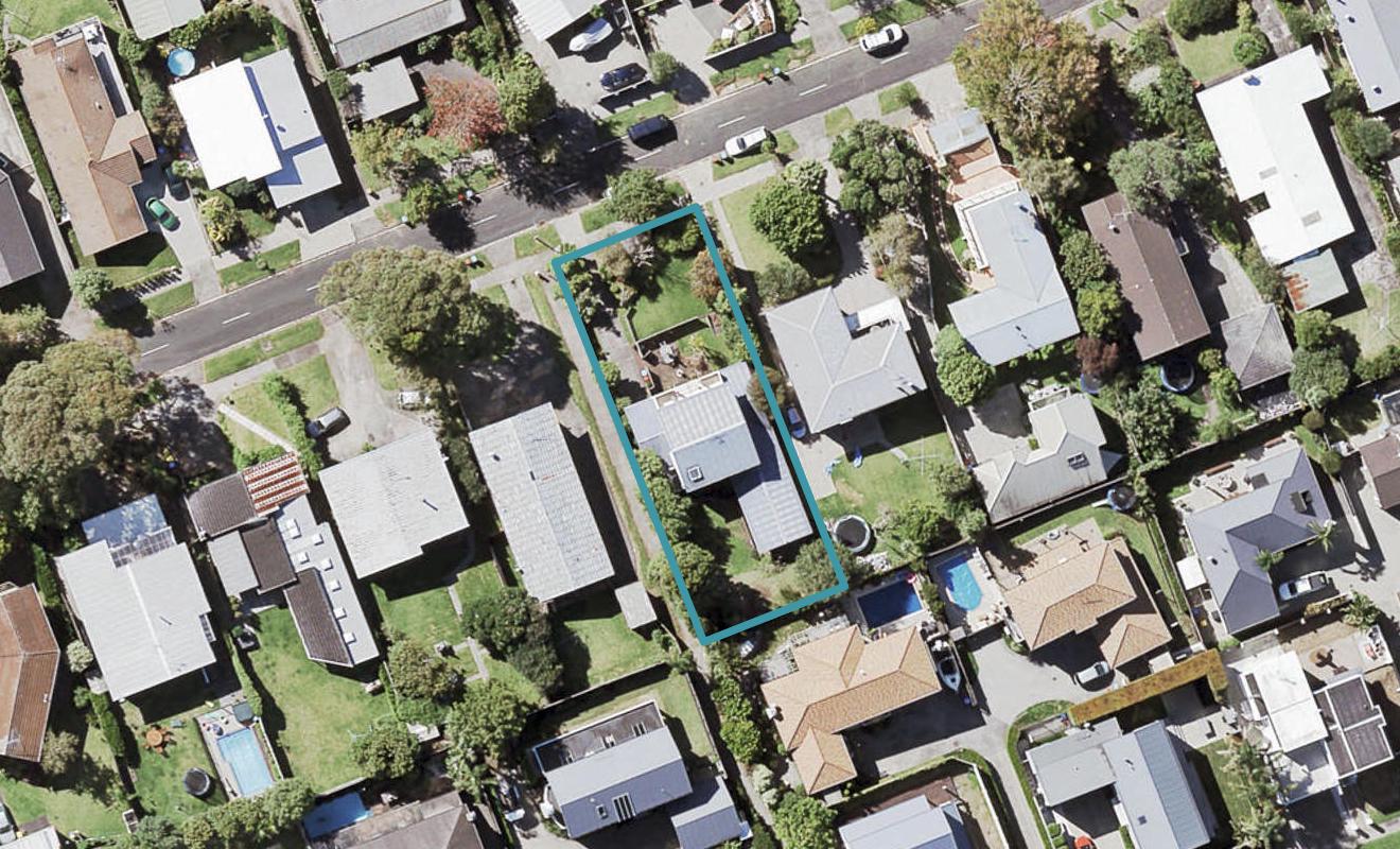 48 Pembroke Crescent, Glendowie, Auckland - Carousel 1