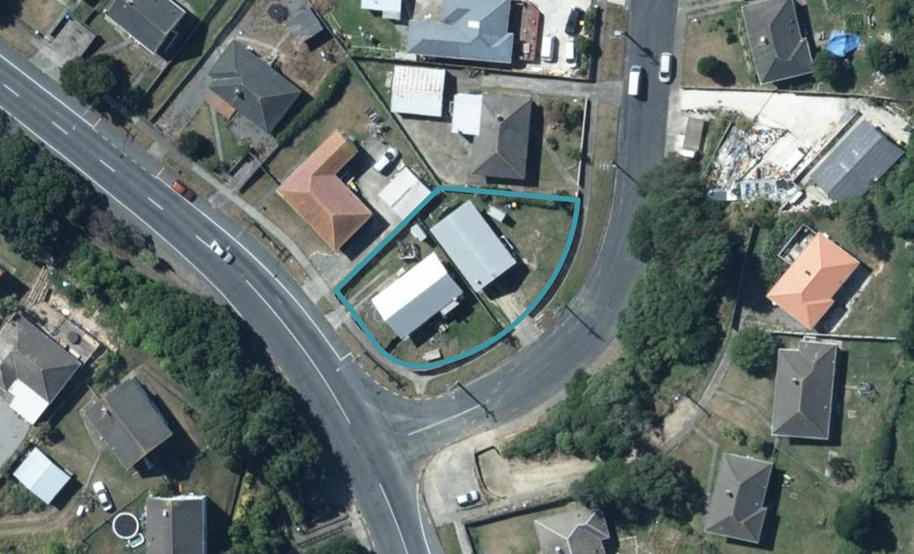 135 Champion Street, Cannons Creek, Porirua - Carousel 1