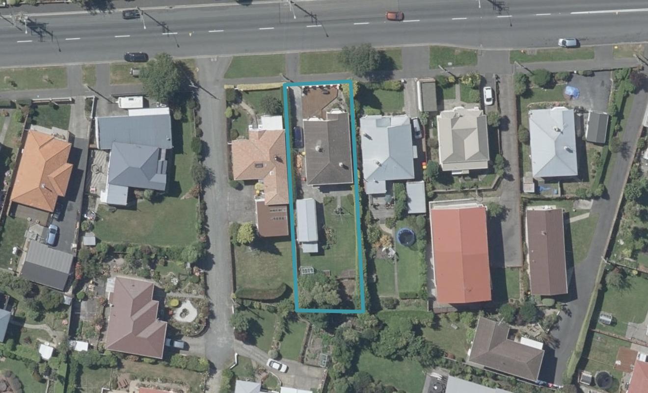 17 Mornington Road, Balaclava, Dunedin - Carousel 1