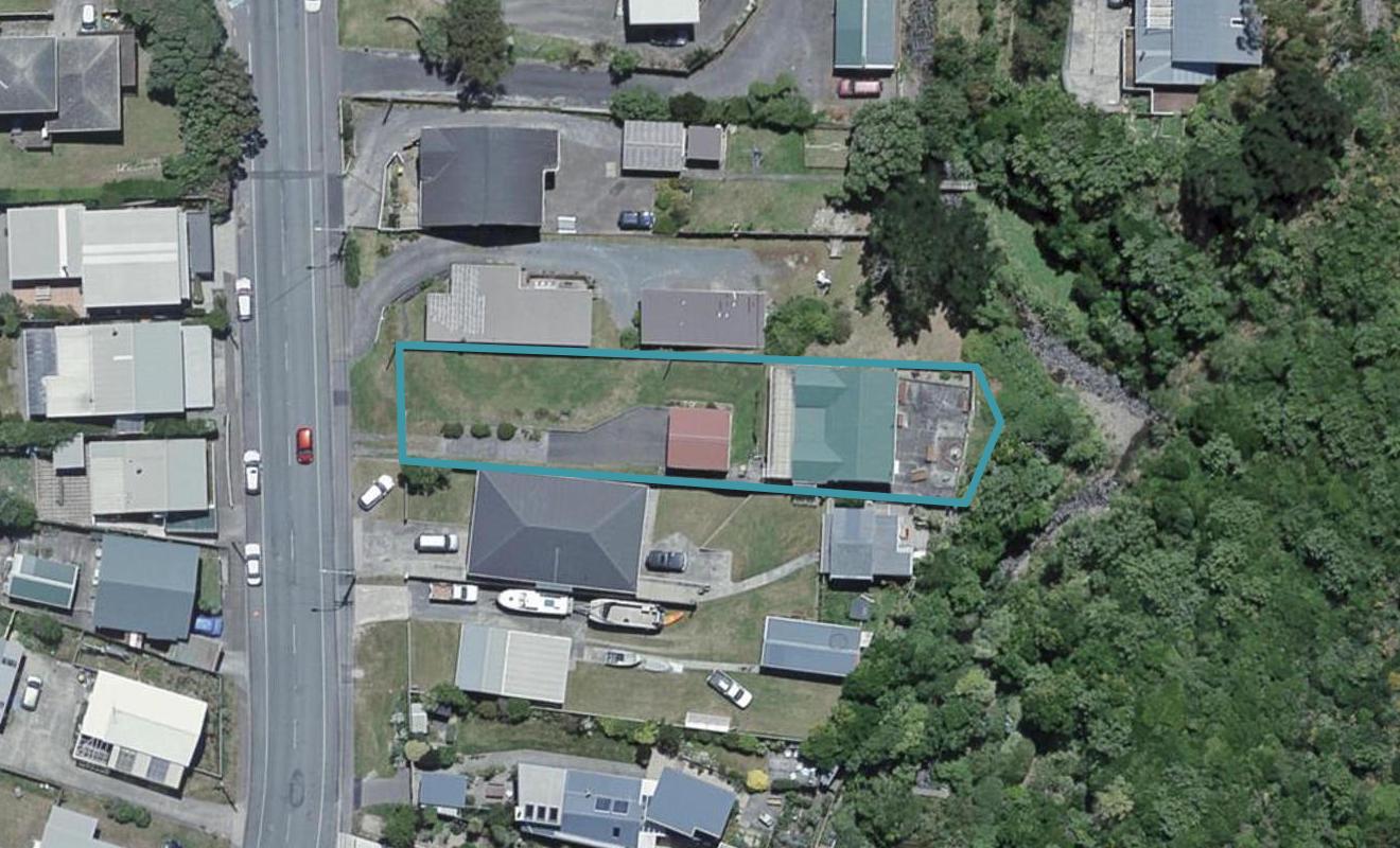 46 Happy Valley Road, Owhiro Bay, Wellington - Carousel 1