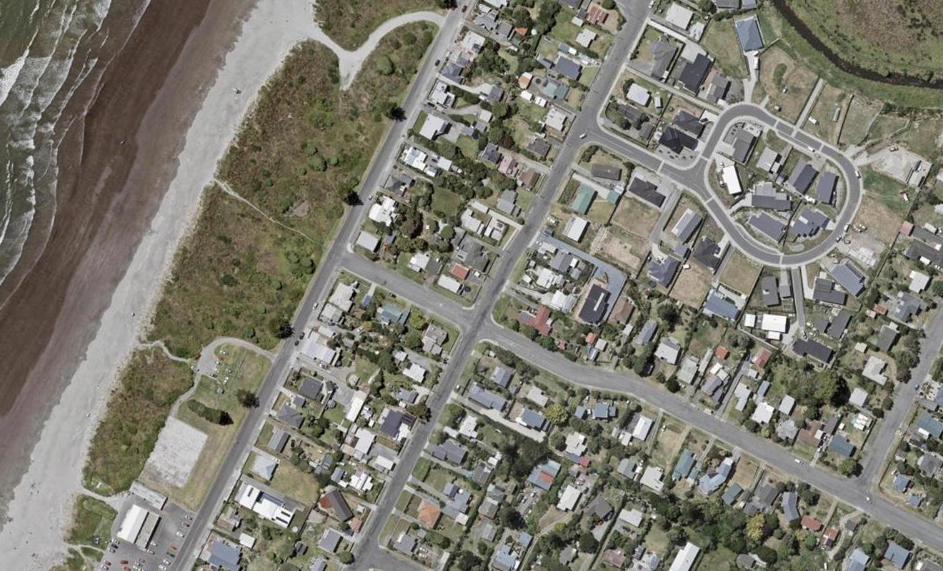 41 Moana Street, Otaki Beach, Otaki - Carousel 1