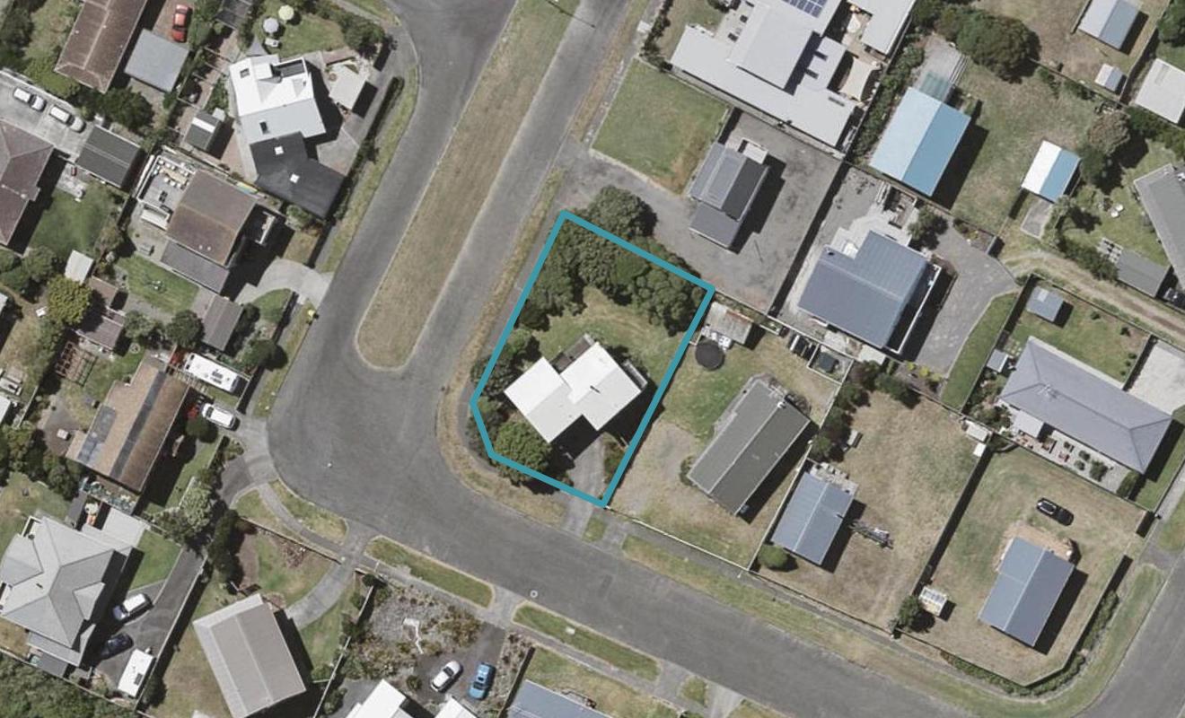 17 Scott Avenue, Otaki Beach, Otaki - Carousel 1