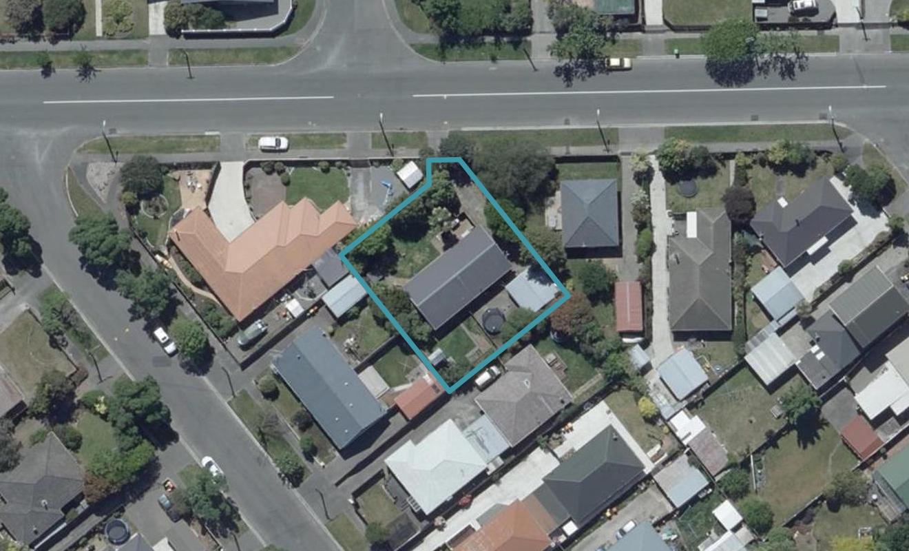 215 Beach Road, North New Brighton, Christchurch - Carousel 1