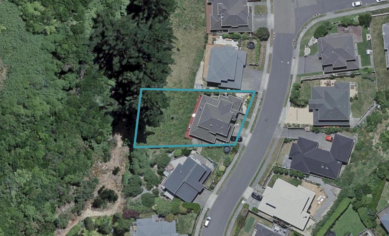 24 Winsley Terrace, Churton Park, Wellington - Carousel 1