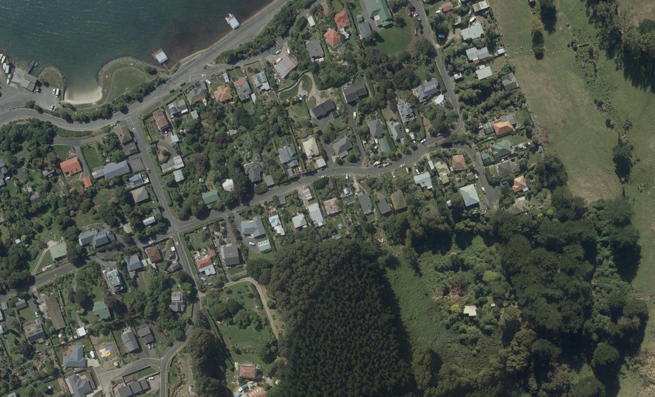 34 Waikana Street, Broad Bay, Dunedin - Carousel 1
