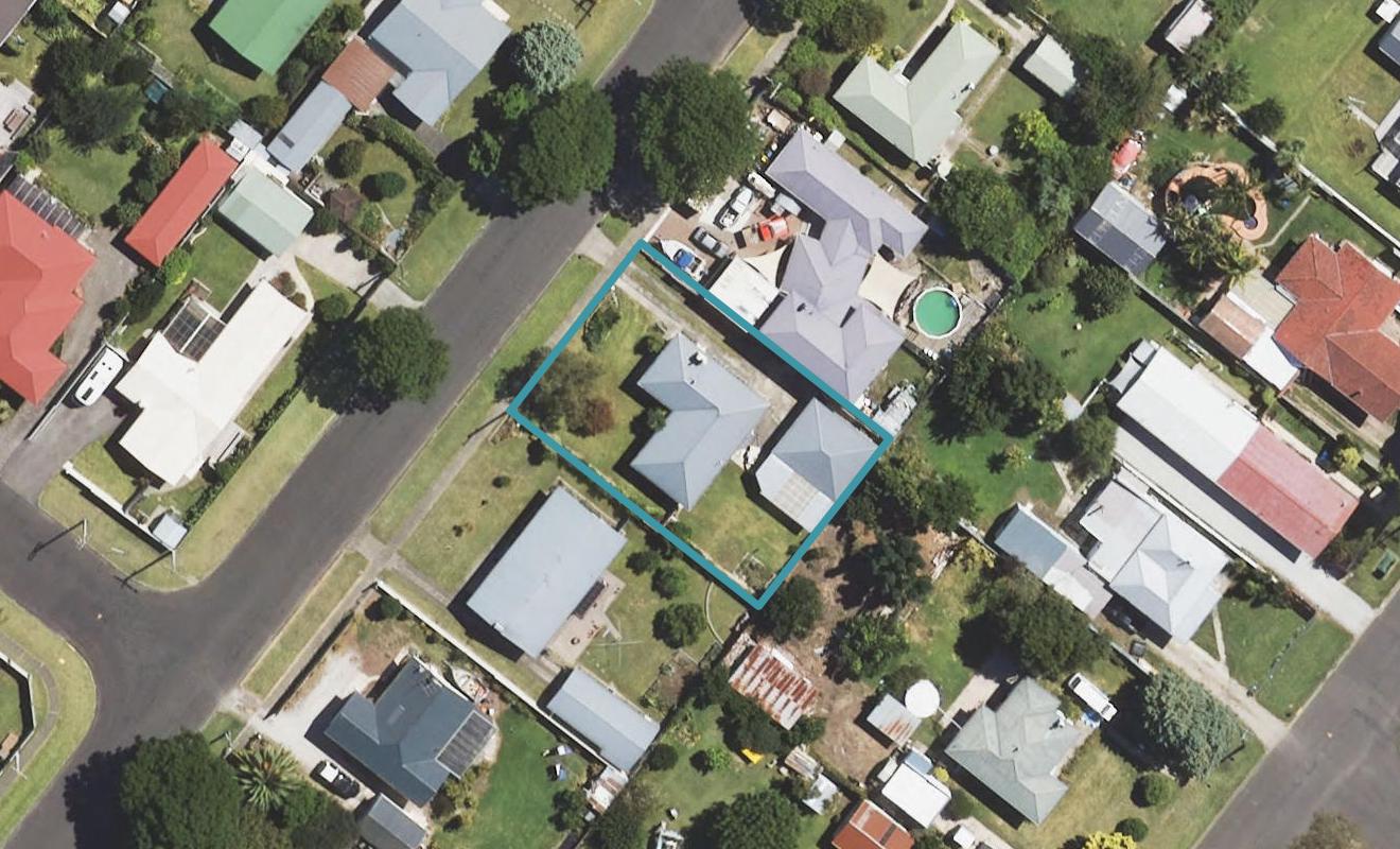 14 Bulli Street, Riverdale, Gisborne - Carousel 1