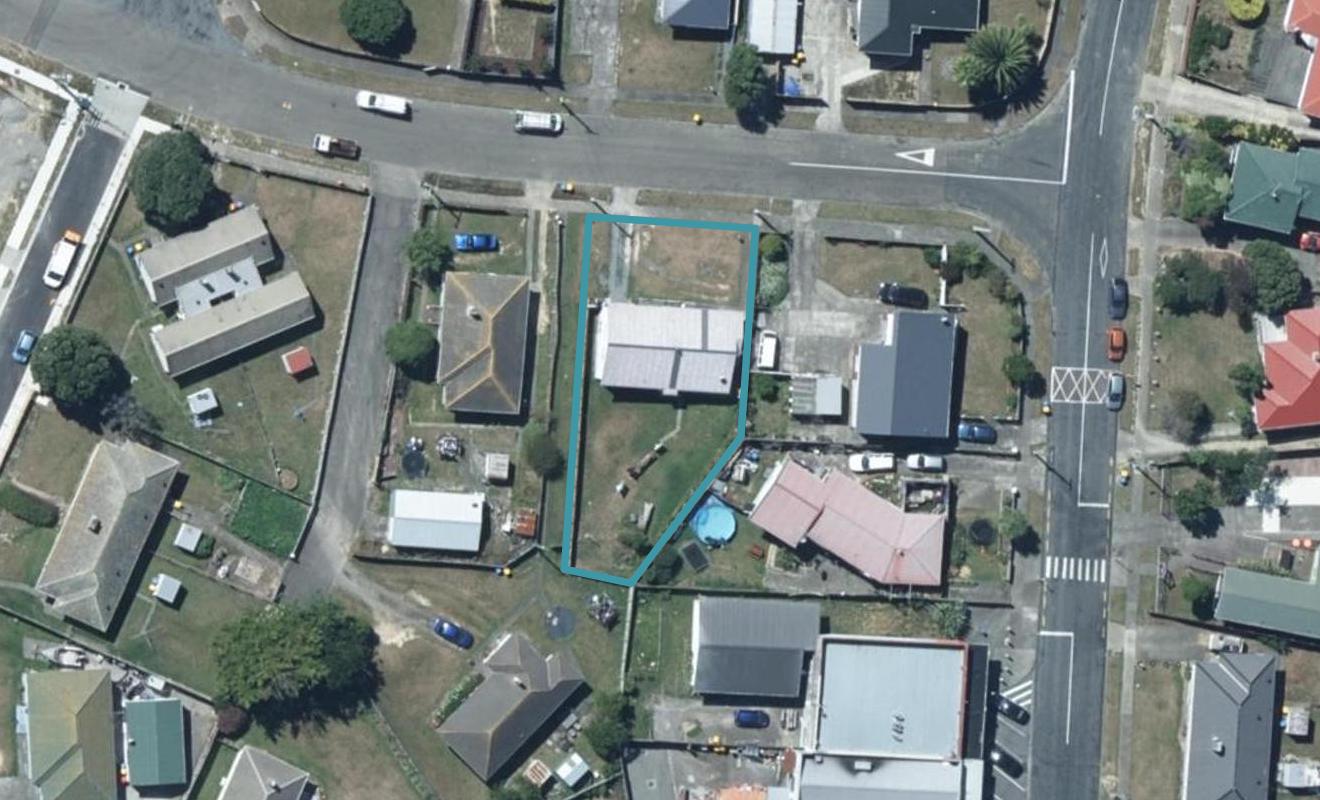 12 Falcon Street, Cannons Creek, Porirua - Carousel 1
