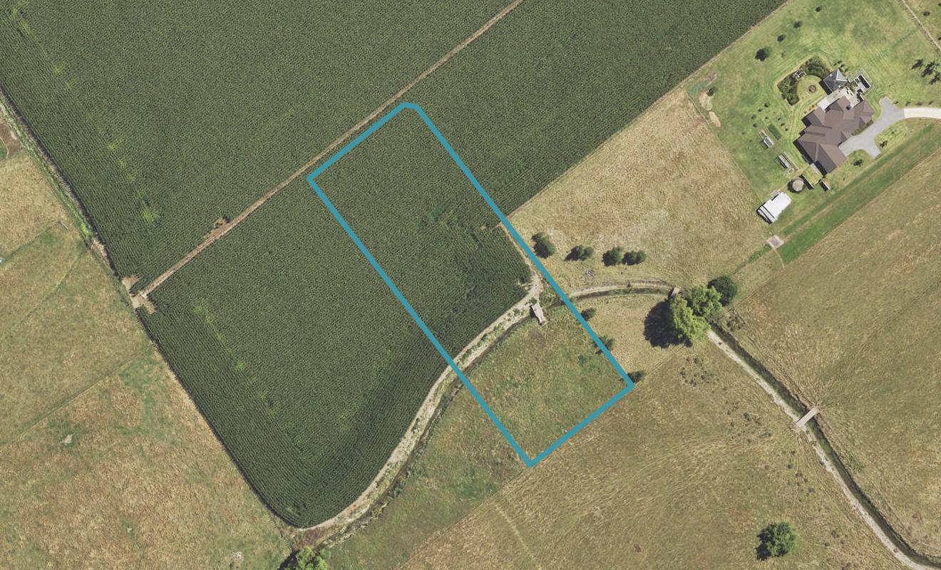 0 Back Ormond Road, GISBORNE - Carousel 1