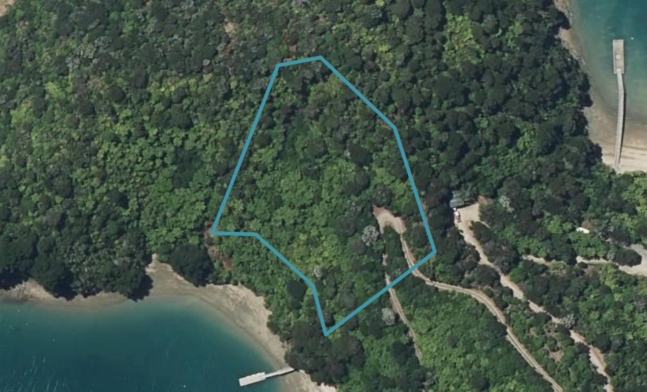 2069 Kenepuru Road, TE MAHIA - Carousel 1