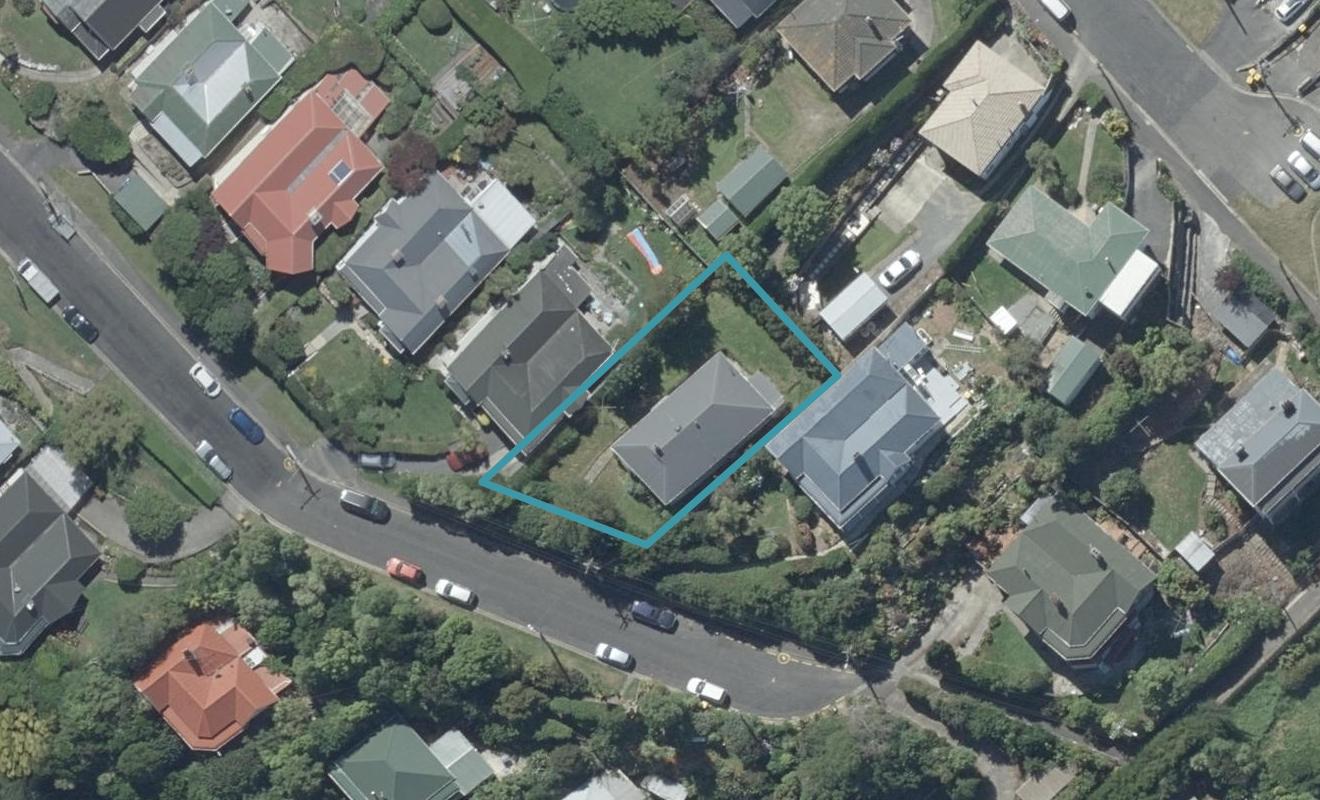 12 Clifford Street, Dalmore, Dunedin - Carousel 1