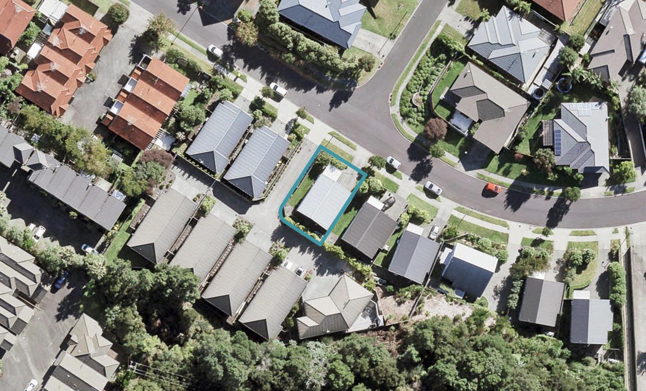 13 Nimstedt Avenue, Oteha, Auckland - Carousel 1
