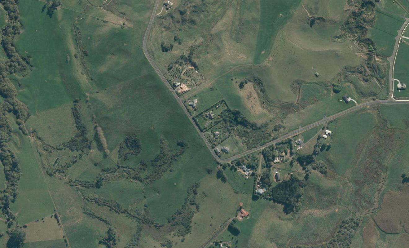 110 Bell Road, Whatawhata, Hamilton - Carousel 1