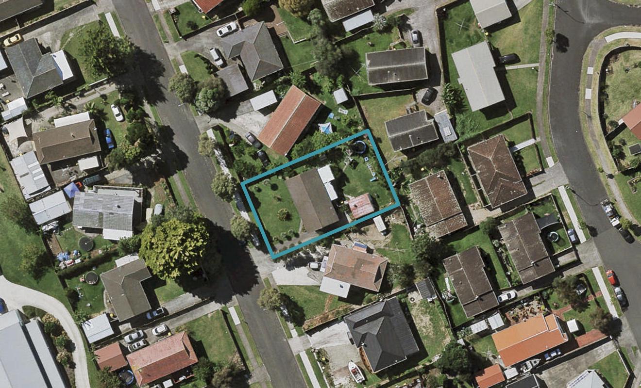 10 Shalimar Place, Clover Park, Auckland - Carousel 1
