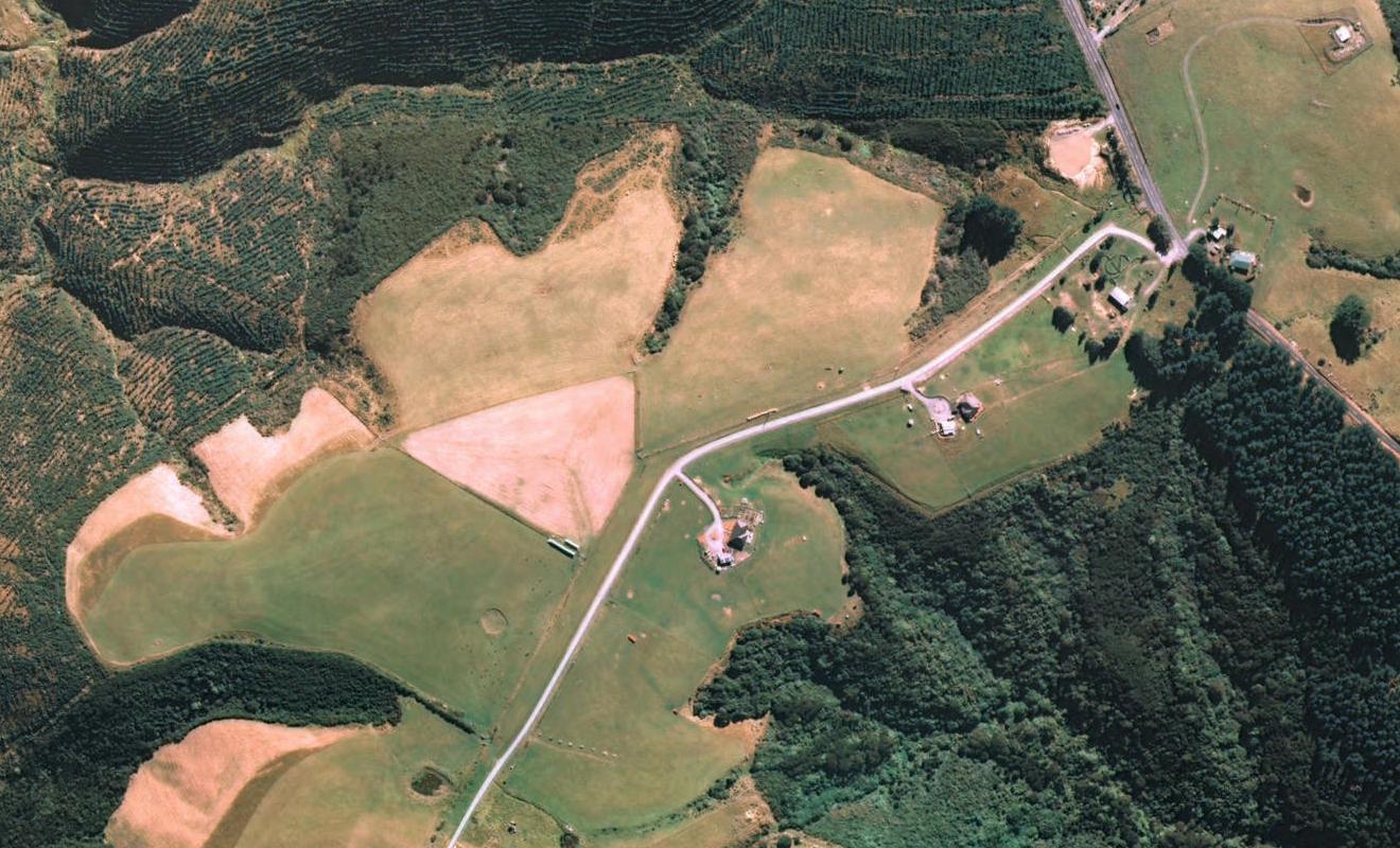 42 Chaplin Road, Taieri Beach, Taieri Mouth - Carousel 1