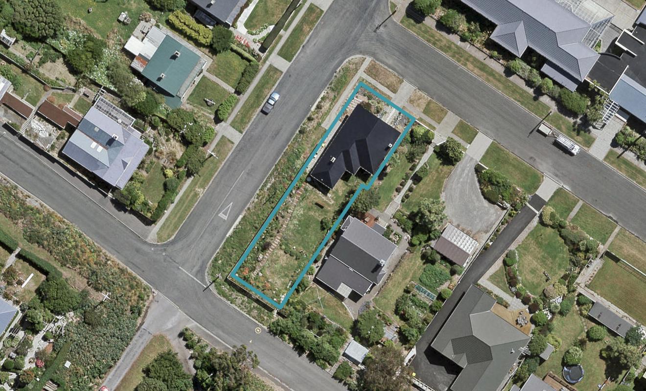 56 Palmer Street, Bluff - Carousel 1