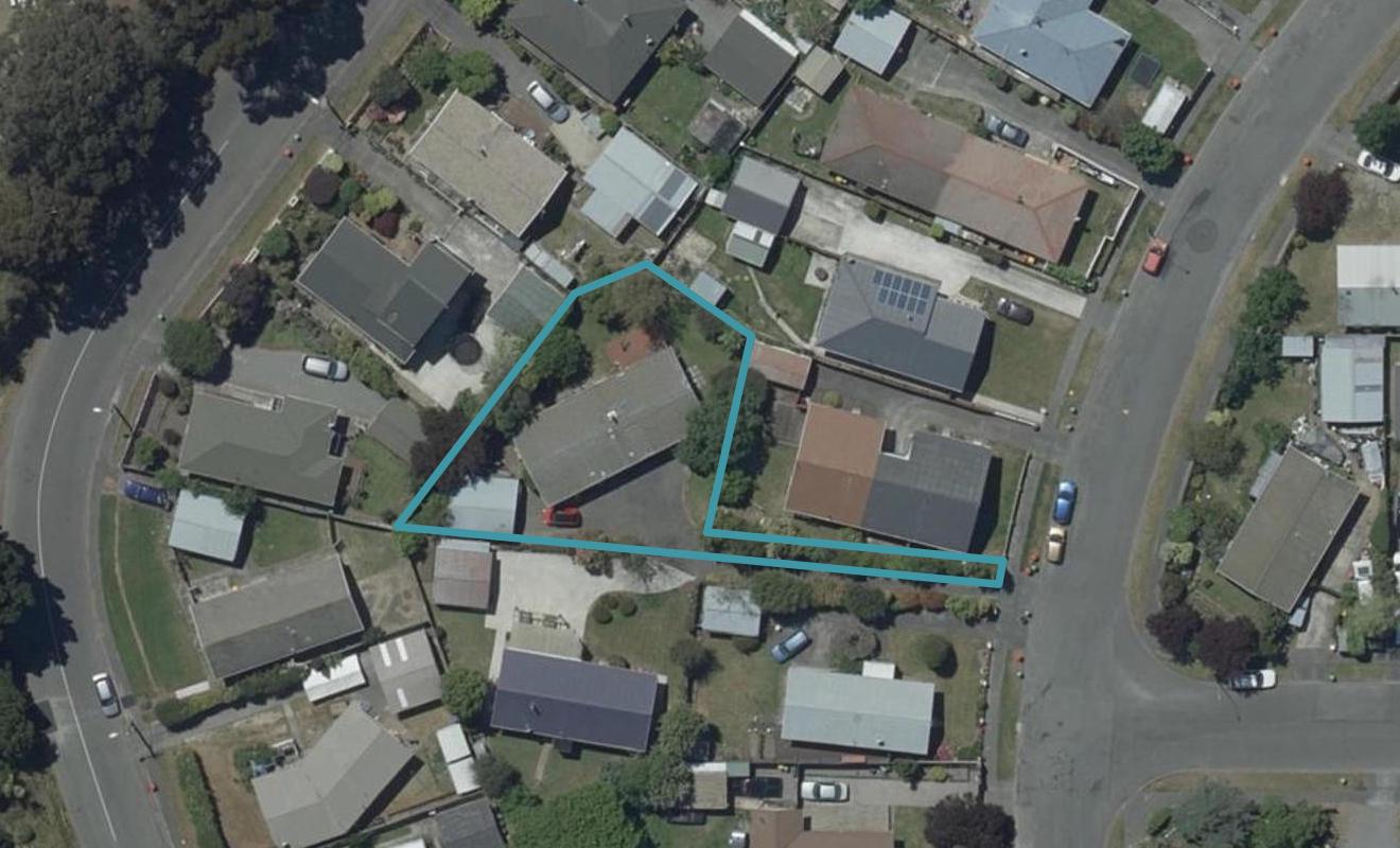 15 Kuaka Crescent, Bromley, Christchurch - Carousel 1