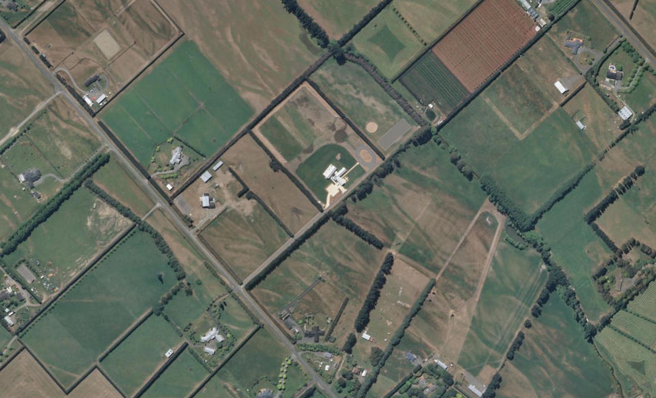 238 Bells Road, Christchurch - Carousel 1