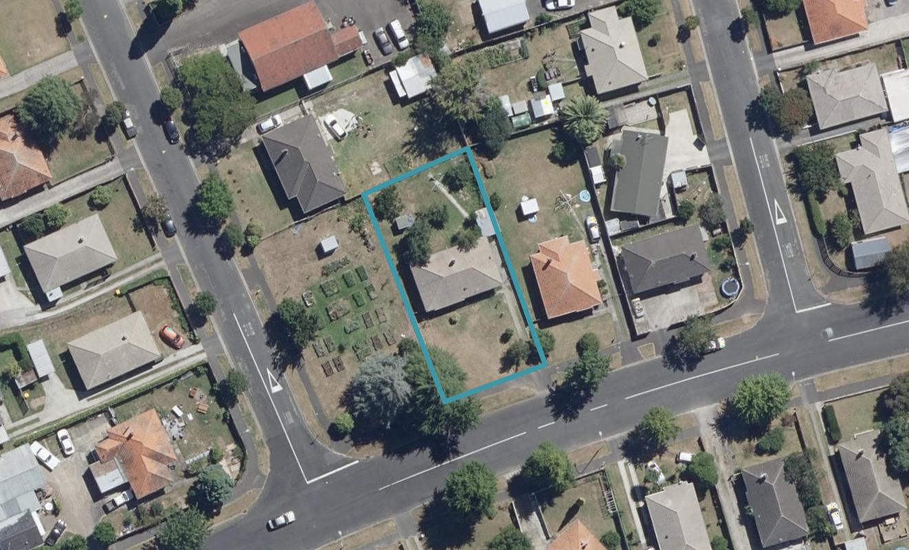 21 Holland Road, Fairfield, Hamilton - Carousel 1