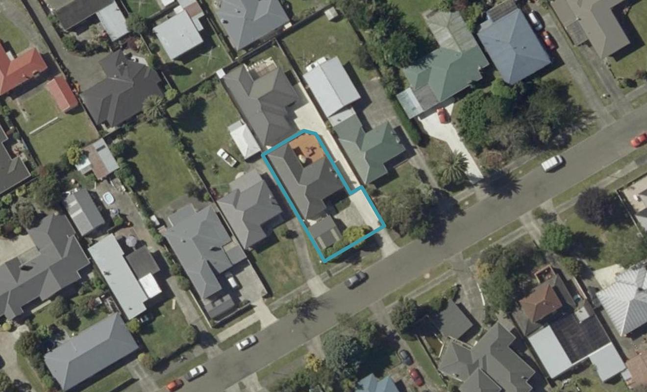 32 Sheffield Street, Awapuni, Palmerston North - Carousel 1