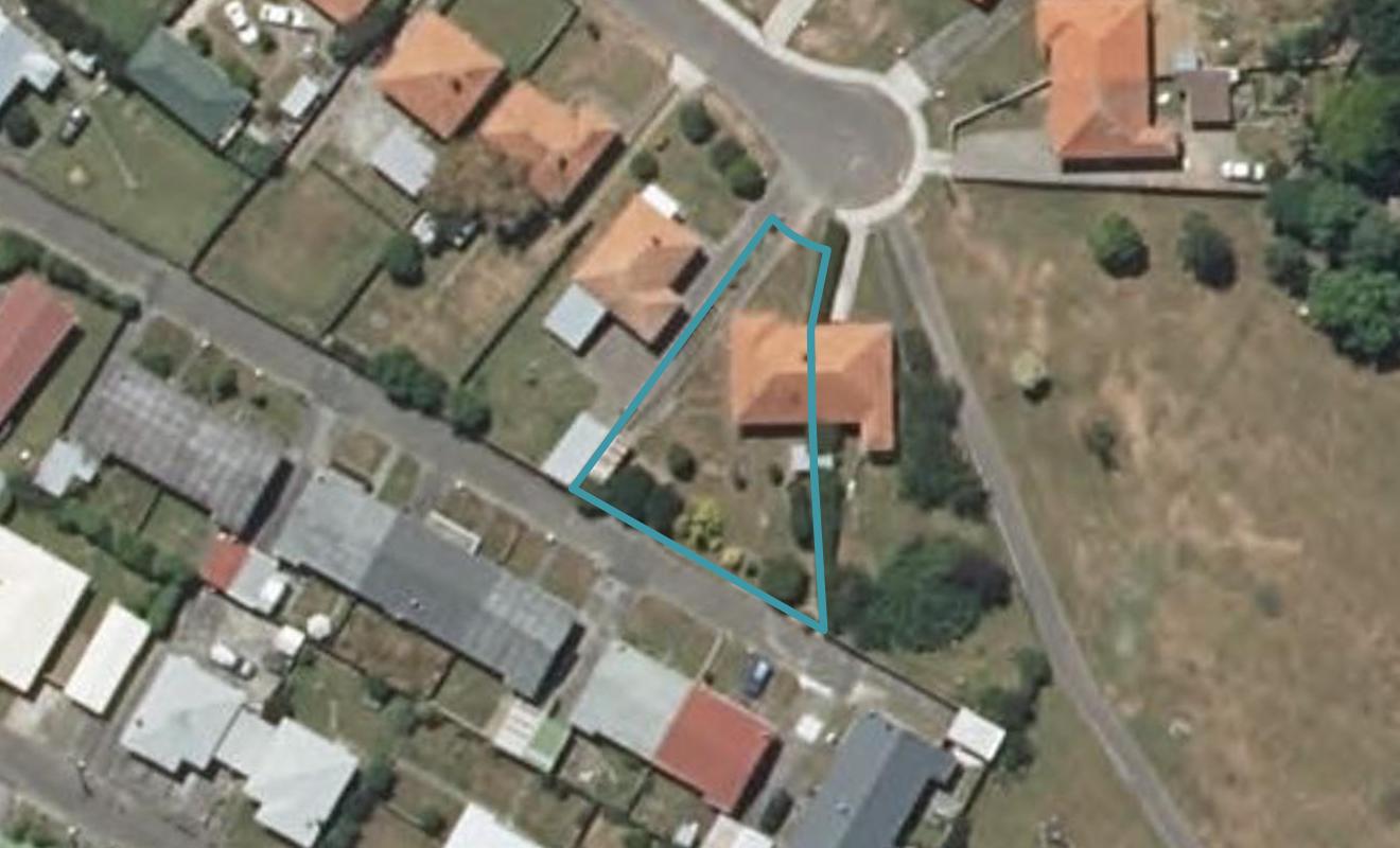 10 Lincoln Place, Levin, Levin - Carousel 1