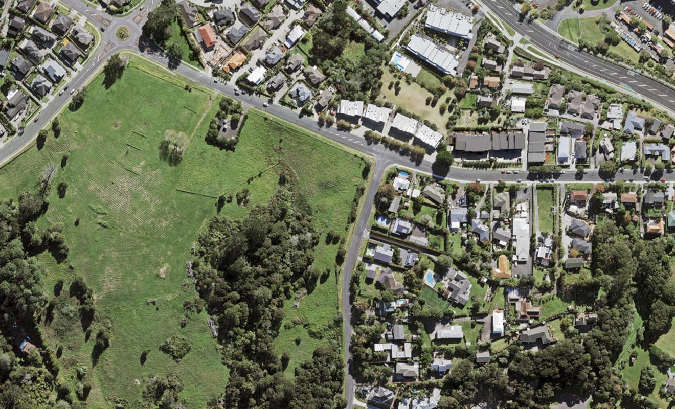 6 Kyle Road, Schnapper Rock, Auckland - Carousel 1