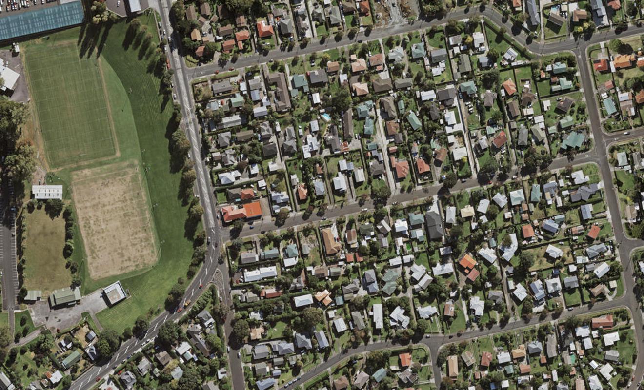 5/10 Camp Road, Mount Wellington, Auckland - Carousel 1