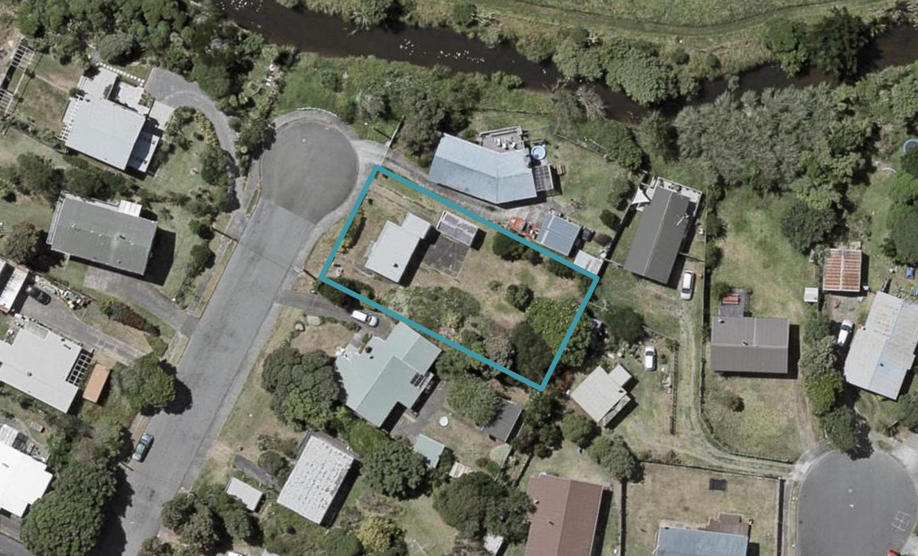 2 Mahoe Street, Otaki Beach, Otaki - Carousel 1