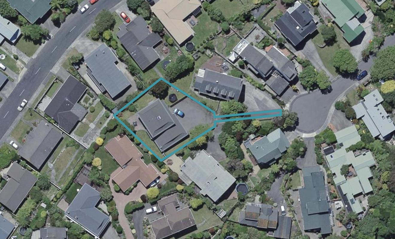 12 Malda Grove, Khandallah, Wellington - Carousel 1
