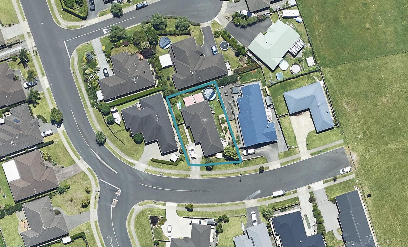 39 Rosella Drive, Welcome Bay, Tauranga - Carousel 1