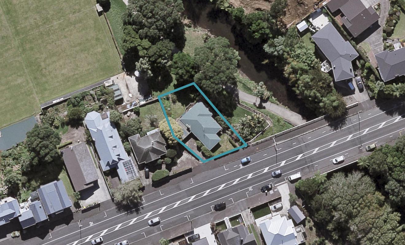 419 Devon Street East, Strandon, New Plymouth - Carousel 1