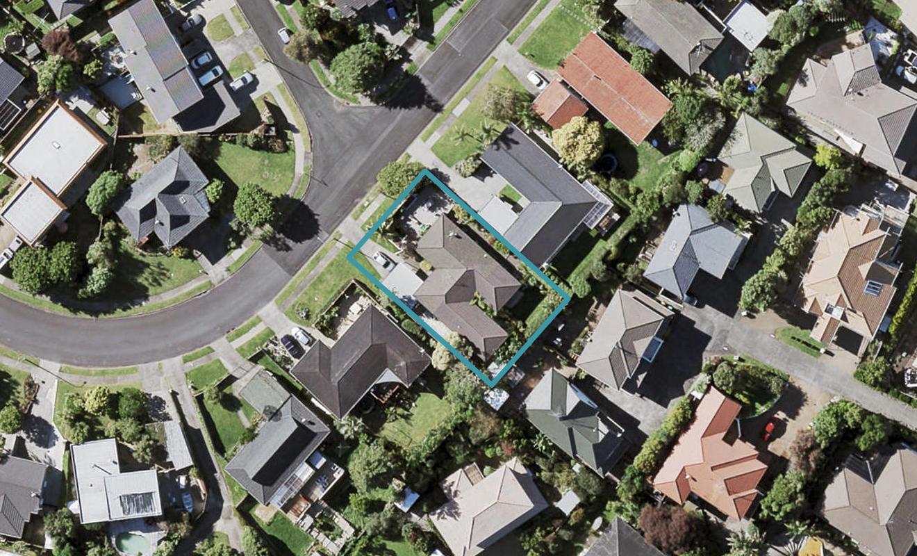 27 Culver Terrace, Howick, Auckland - Carousel 1