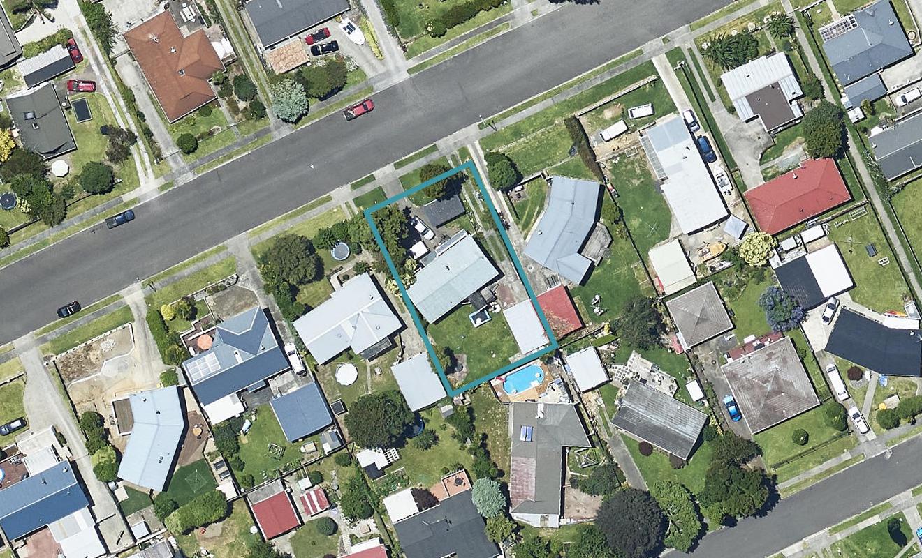 66 Esmeralda Street, Welcome Bay, Tauranga - Carousel 1