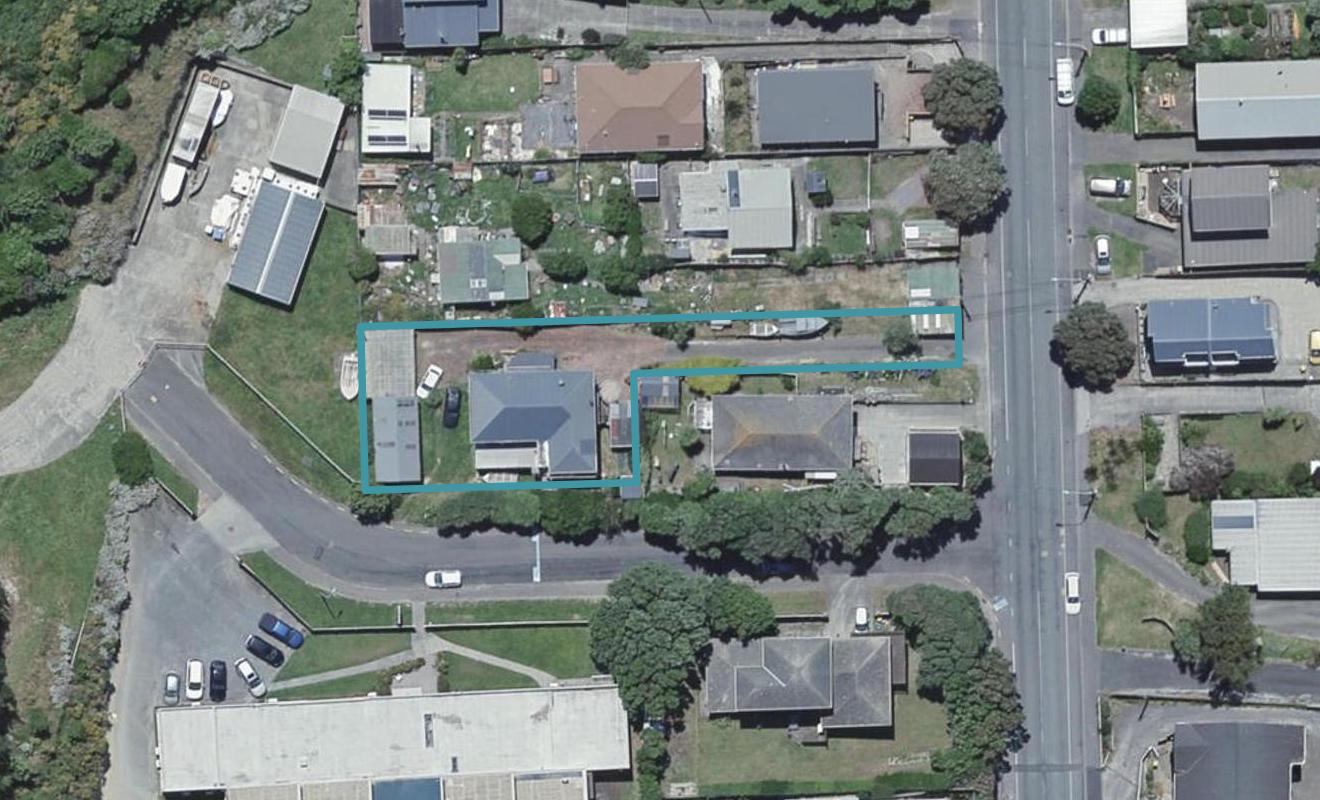 59 Happy Valley Road, Owhiro Bay, Wellington - Carousel 1